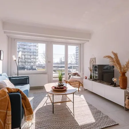 Huswell - Lovely, Sunny Flat Just Near The And The Sea * Ostend