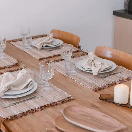 Huswell - Lovely, Sunny Flat Just Near The And The Sea Apartment